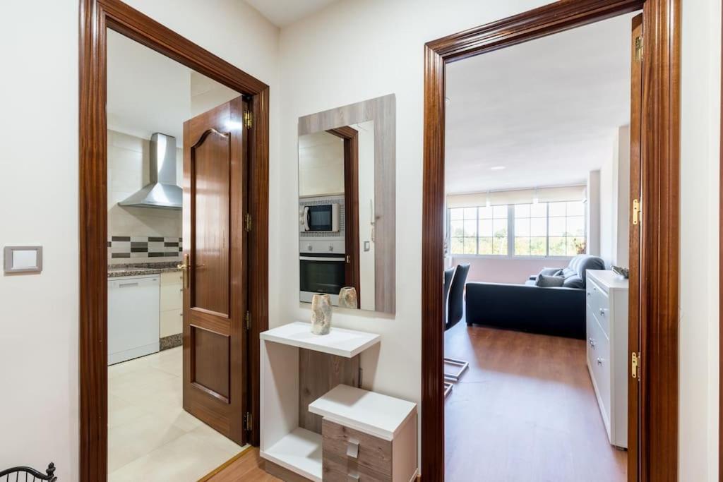 Miraflores Luxury Suites Sewilla Zewnętrze zdjęcie