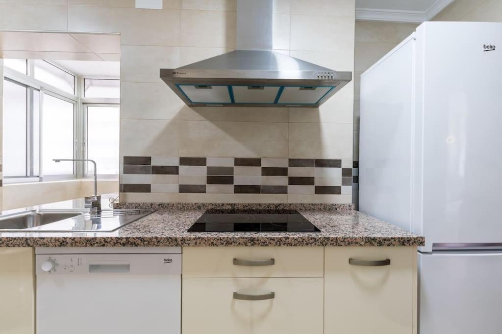 Miraflores Luxury Suites Sewilla Zewnętrze zdjęcie